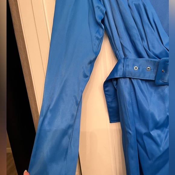 Zara dress because it's no longer my size - Picture 4 of 6